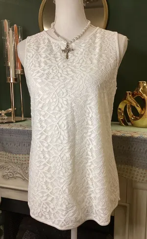 Ann Taylor LOFT Womens White Floral Lace Front‎ Sleeveless Shell Top Size M thumbnail 1