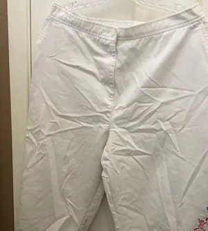 FINAL MARKDOWN Embroidered Koret capris 16p White thumbnail 1