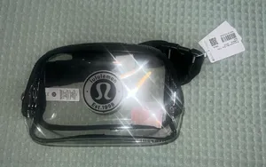 NWT Lululemon Everywhere‎ Belt Bag
*Clear thumbnail 1
