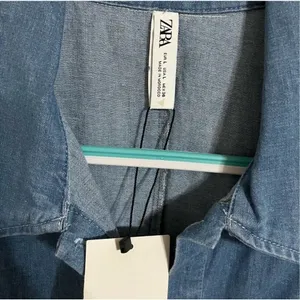 ✨Zara Denim Button Down Smocked Sz Large Dress✨ thumbnail 8