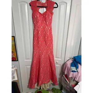 Floral Lace Mermaid Gown Coral Pink Sweetheart Neckline Cutout Back Formal Dress thumbnail 5
