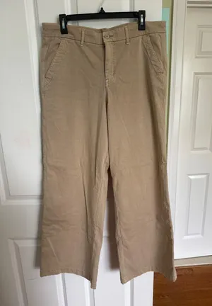 American eagle kaki pants widelegged  thumbnail 1