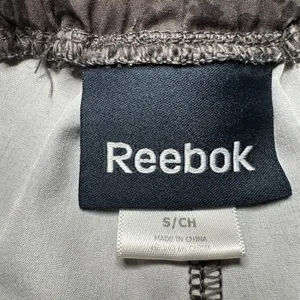 Reebok Gray High Waist Shorts Lightweight Casual Fit thumbnail 5