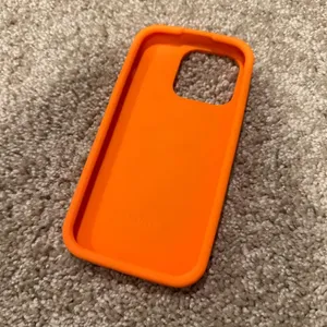 Orange‎ Silicone Intreccio iPhone 14 Pro Case Orange thumbnail 2