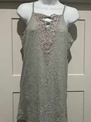 NWT Easel Gray Lace-Up Tunic top sz L thumbnail 1