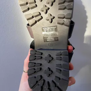 Y2K brown faux leather chunky fisherman sandals 🔥 thumbnail 7