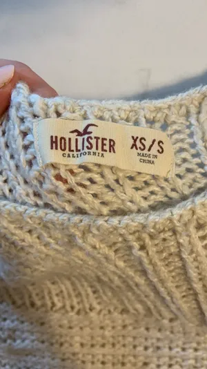 Sweater thumbnail 2