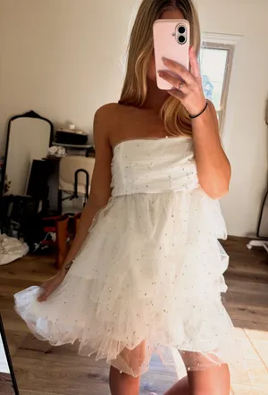 Boutique White Pearl Strapless Dress thumbnail 1