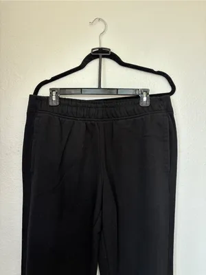 Solid Black Fleece Jogger Pants Size L thumbnail 4