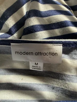 Modern Attraction navy white cream striped cap sleeve pullover top size M thumbnail 7