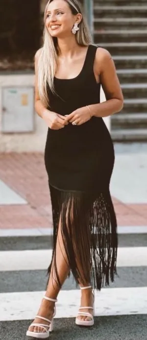 Dress thumbnail 1