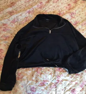 Forever 21 Cropped Pullover 1/2 Zip thumbnail 1