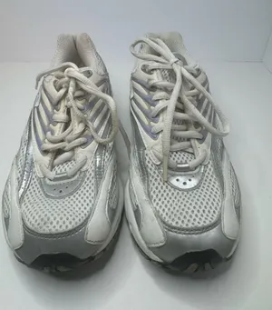 Reebok DMX Shear Sneakers Size 8  thumbnail 1