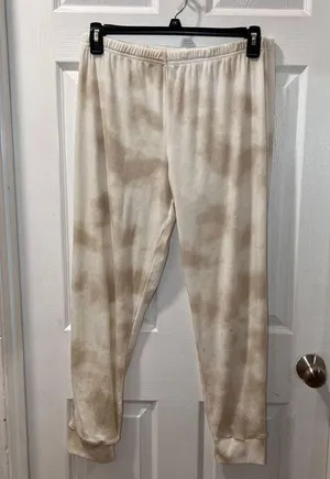 Nicole Miller Cozy Tie-Dye Loungewear Set Beige Cream Sweatshirt & Joggers Two-L thumbnail 3