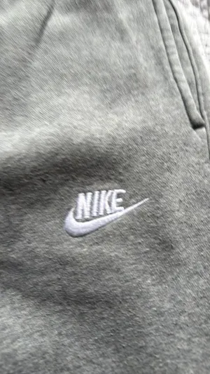 Light grey Nike sweatpants thumbnail 4