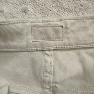 Mother The Rascal Slit Flip Short Glass Slipper White Denim Frayed Hem Size 28 thumbnail 6