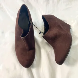 Cato Dark Brown suede Wedge Ankle Boots US 7 thumbnail 2