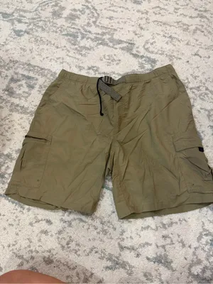 Columbia Men’s XL Khaki Cargo Shorts 9” Inseam thumbnail 2