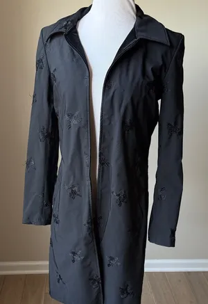 Reversible Rose embroidered / velvet Trench Coat Black thumbnail 1