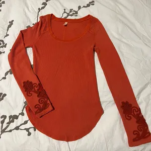 Free People Orange Long sleeves Sweater Top thumbnail 3