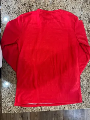 Red Sweater Size M thumbnail 3