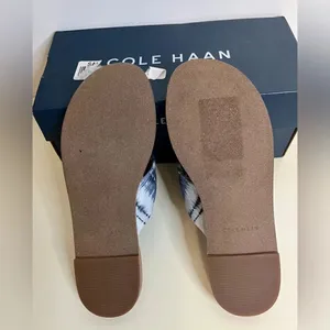 NIB- Cole Haan® Fiona Thong Slide Sandals. -6.5 thumbnail 2