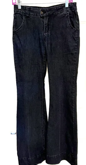 Highway Jeans Women's Flare Legs Size 9 32" Inseam x 14" Waist x 7‎ 1/2" Rise thumbnail 1