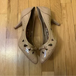 Madden girl Tan Women's Heels thumbnail 3