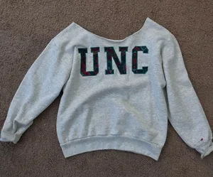 Unc vintage jansport cut crewneck thumbnail 1