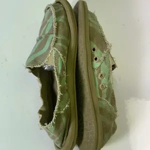 Sanuk‎ Sidewalk Surfers Womens 8 Tiger Stripe Camo Green Brown Slip On Loafers thumbnail 3