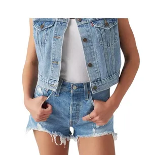 Levi’s 501 High Rise Denim Shorts Sz 24 Light Wash Cotton Distressed Button Fly thumbnail 2