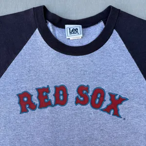 Vintage Lee Boston Red Sox MLB Baseball Johnny Damon 18 Grey Graphic T-shirt thumbnail 3