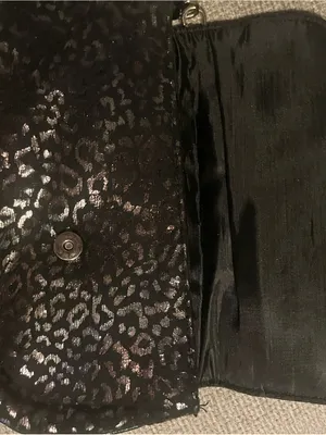 Black Metallic Leopard Print Wristlet Clutch thumbnail 4