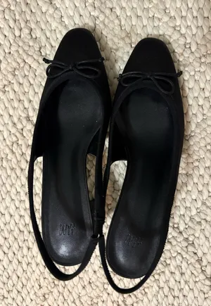 H&M Heels Black thumbnail 1