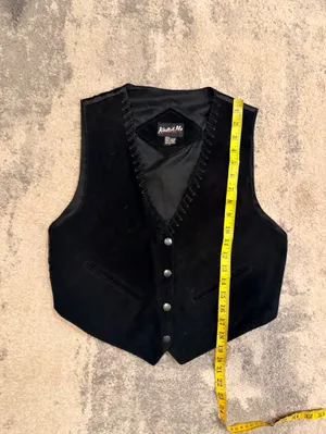 Women's Katch Me Black Suede Vest thumbnail 5