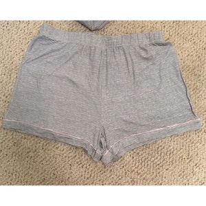 Tahari NWT‎ Notch Collar Short Pajama Set Gray Pink Stripe Large thumbnail 4