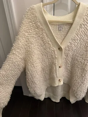 Chunky White Sweater Size L thumbnail 4