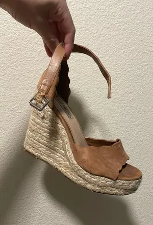 Steve Madden Wedge thumbnail 1