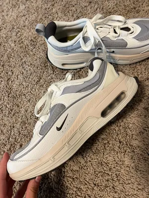 Nike Air Neutral Shoes thumbnail 3