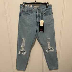 Levi's Wedgie Icon Fit Ripped High Waist Straight Leg Jeans Luxor Found Out 28 thumbnail 10