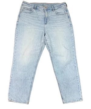 American Eagle Strigid Mom Light Wash High Rise Straight leg Jeans thumbnail 1