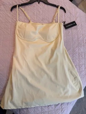 NWT athletic dress size L Yellow Size L thumbnail 1