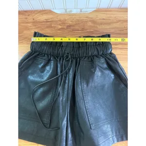 SCHHJZPJ Black Faux Leather Paperbag Waist Shorts XS‎ Pockets High Rise thumbnail 5