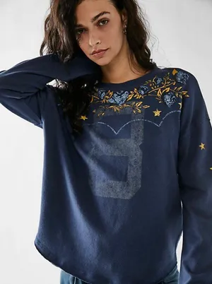 We The Free Homestead Long Sleeve Number 8 thumbnail 1