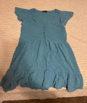 Dress thumbnail 1