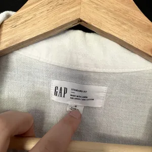 GAP linen cotton standard fit white short‎ sleeved button down shirt women's S thumbnail 3