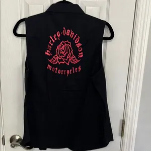 Harley-Davidson Black Sleeveless Shirt with Pink Emblem thumbnail 2