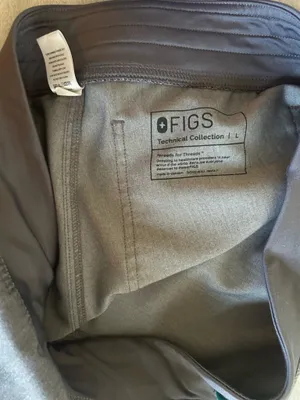 FIGS Scrub Pants thumbnail 3