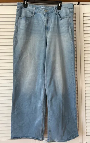 OLD NAVY WOW High‎ Rise Wide Leg Light Wash Jeans Women's Size 14 thumbnail 1