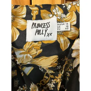 Princess‎ Polly Women Sz 10 Lucci Satin Slip Dress Mini Floral Chain Print Black thumbnail 5